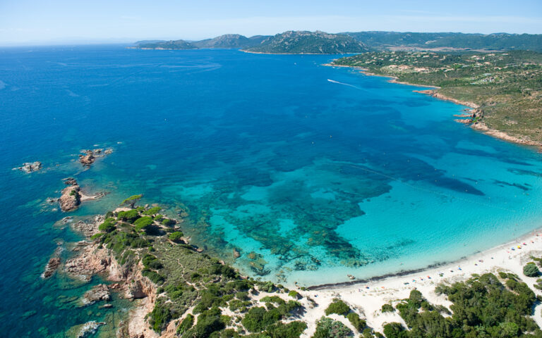 palombaggia porto-vecchio corsica